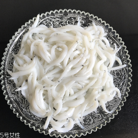 銀魚怎么做給寶寶吃 推薦是銀魚面 銀魚怎么做給寶寶吃 推薦是銀魚面