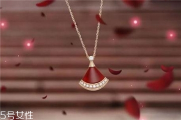 寶格麗七夕限定款項鏈多少錢 散發(fā)女性魅力 寶格麗七夕限定款項鏈多少錢 散發(fā)女性魅力