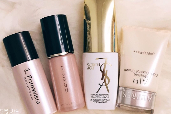 臉干化妝浮粉怎么辦 妝前3步天天就是精致女孩 臉干化妝浮粉怎么辦 妝前3步天天就是精致女孩