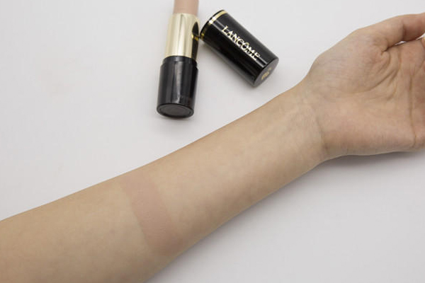 蘭蔻持妝粉底棒評(píng)測(cè) 20秒徒手上妝的神器 蘭蔻持妝粉底棒評(píng)測(cè) 20秒徒手上妝的神器