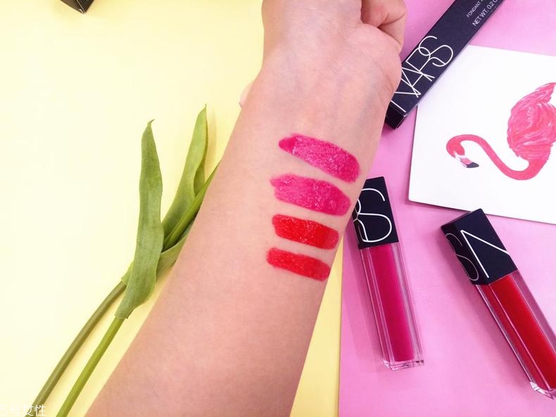 nars絲絨水霧柔滑唇霜怎么樣 比一般口紅更加顯色 nars絲絨水霧柔滑唇霜怎么樣 比一般口紅更加顯色