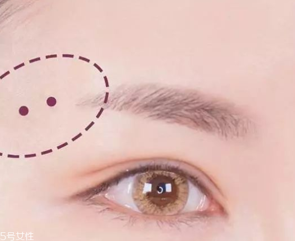圓頭眉筆好用嗎 圓頭眉筆怎么畫 圓頭眉筆好用嗎 圓頭眉筆怎么畫