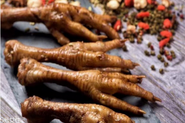 雞爪可以經(jīng)常吃嗎 適量最好 雞爪可以經(jīng)常吃嗎 適量最好