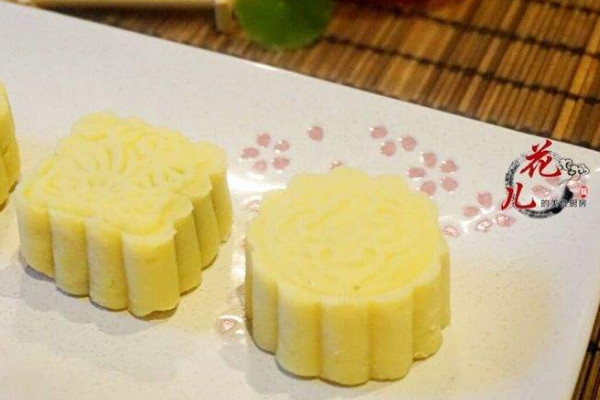 電烤箱怎么做綠豆糕？太黃或太綠的綠豆糕不要買