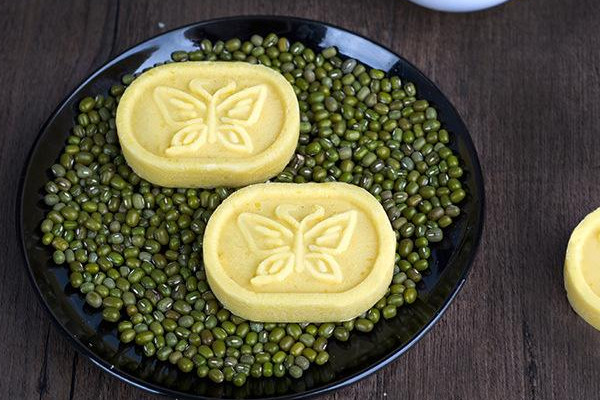 綠豆糕是蒸的嗎？南北綠豆糕的區(qū)別