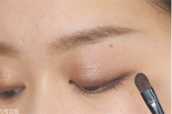 張韶涵妝容怎么畫 張韶涵妝容剖析 張韶涵妝容怎么畫 張韶涵妝容剖析