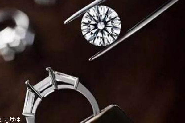 奶油鉆怎么分辨 鑒別方法要掌握 奶油鉆怎么分辨 鑒別方法要掌握