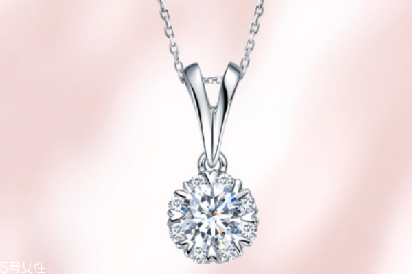 鉆石吊墜可以回收嗎 鉆石有保值作用 鉆石吊墜可以回收嗎 鉆石有保值作用
