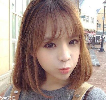 辛芷蕾短發(fā)最新發(fā)型 無論發(fā)量多寡都很適合 辛芷蕾短發(fā)最新發(fā)型 無論發(fā)量多寡都很適合