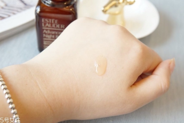 小棕瓶精華深度測評 應(yīng)該人手一只的精華 小棕瓶精華深度測評 應(yīng)該人手一只的精華