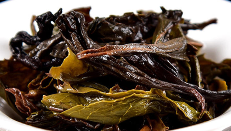 大紅袍的葉底顏色 和癩蛤蟆一個色 大紅袍的葉底顏色 和癩蛤蟆一個色