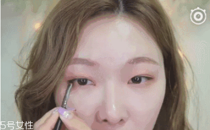 單眼皮內(nèi)雙怎么畫眼妝 內(nèi)雙眼妝畫法步驟圖解 單眼皮內(nèi)雙怎么畫眼妝 內(nèi)雙眼妝畫法步驟圖解