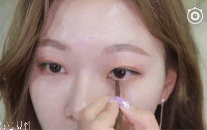 單眼皮內(nèi)雙怎么畫眼妝 內(nèi)雙眼妝畫法步驟圖解 單眼皮內(nèi)雙怎么畫眼妝 內(nèi)雙眼妝畫法步驟圖解