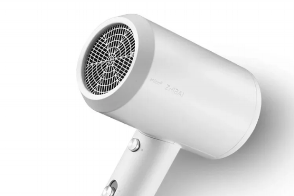 吹風機哪個牌子好 10款真正平價又不輸大牌的好物 吹風機哪個牌子好 10款真正平價又不輸大牌的好物