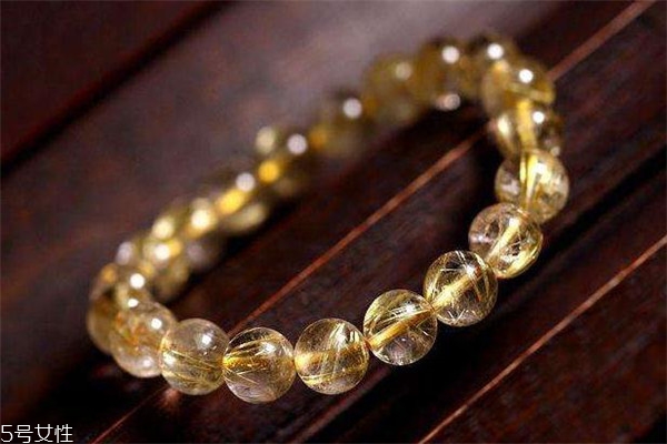 金發(fā)晶的功效與作用 招財效果極強(qiáng)