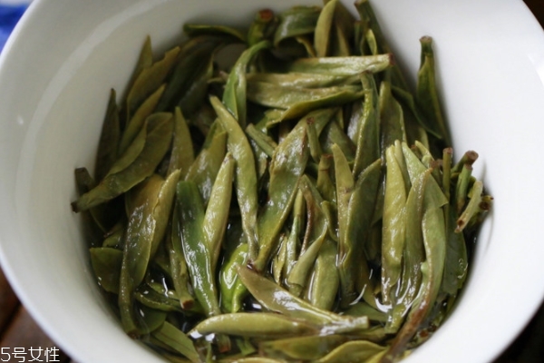 白茶沒(méi)開(kāi)封保質(zhì)期多長(zhǎng) 沒(méi)有保質(zhì)期