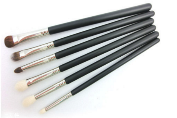 眼影刷什么牌子好 眼影刷刷毛推薦 眼影刷什么牌子好 眼影刷刷毛推薦