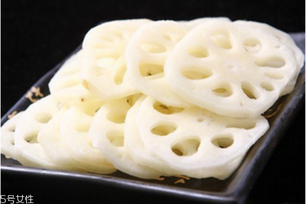 怎么才能讓蓮藕不變色 飲食小竅門 怎么才能讓蓮藕不變色 飲食小竅門