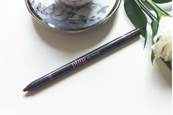 新手用什么眉筆比較好 畫眉是用眉粉好還是眉筆好 新手用什么眉筆比較好 畫眉是用眉粉好還是眉筆好