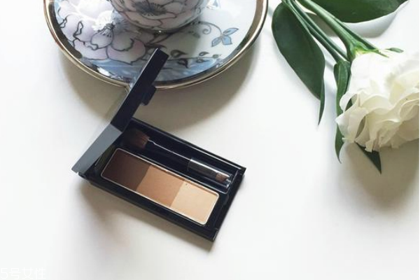 新手用什么眉筆比較好 畫眉是用眉粉好還是眉筆好 新手用什么眉筆比較好 畫眉是用眉粉好還是眉筆好