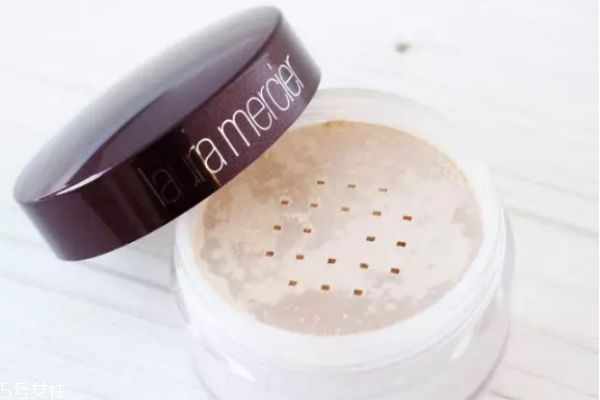 保濕蜜粉有哪些 保濕效果好的蜜粉推薦 保濕蜜粉有哪些 保濕效果好的蜜粉推薦