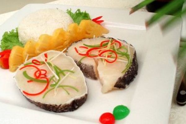 鱈魚腸多大寶寶可以吃 鱈魚腸寶寶吃了好不好 鱈魚腸多大寶寶可以吃 鱈魚腸寶寶吃了好不好