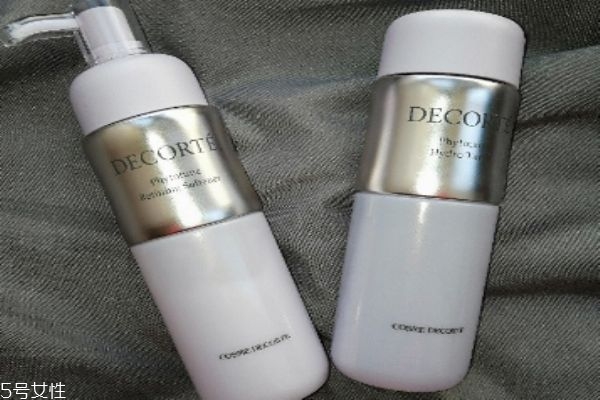 黛珂植物韻律孕婦可以用嗎 黛珂植物韻律水乳版本問(wèn)題 黛珂植物韻律孕婦可以用嗎 黛珂植物韻律水乳版本問(wèn)題