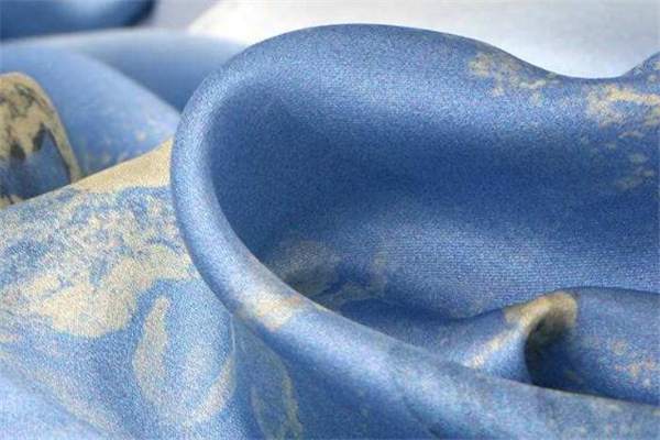 真絲怎么洗不縮水 注意這些事項