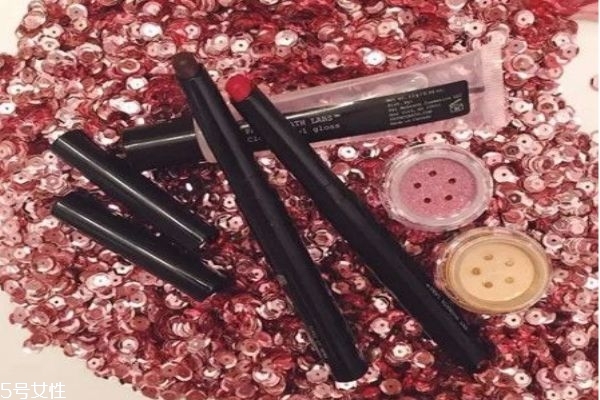 pat mcgrath口紅有什么顏色 pat mcgrath口紅色號推薦 pat mcgrath口紅有什么顏色 pat mcgrath口紅色號推薦