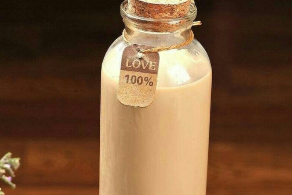 奶茶是奶還是茶 有奶又有茶 奶茶是奶還是茶 有奶又有茶