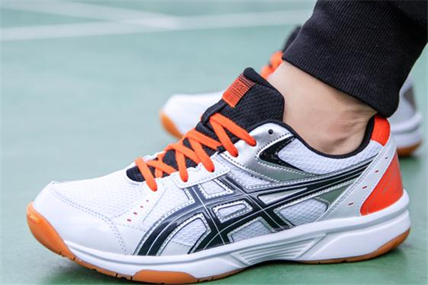 乒乓球鞋什么牌子好 選它們準(zhǔn)沒錯 乒乓球鞋什么牌子好 選它們準(zhǔn)沒錯