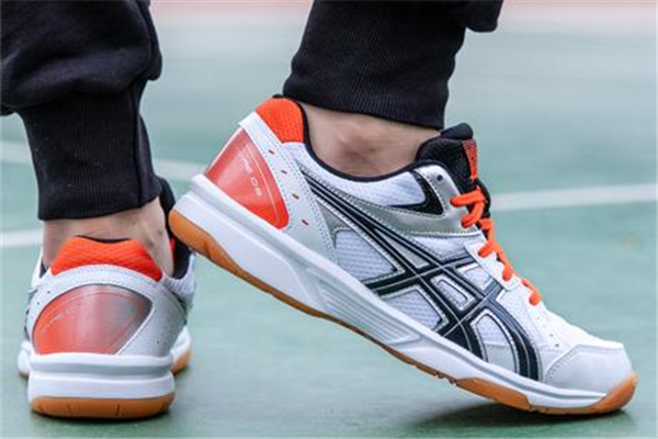 乒乓球鞋什么牌子好 選它們準(zhǔn)沒錯 乒乓球鞋什么牌子好 選它們準(zhǔn)沒錯