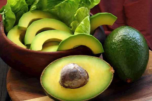 牛油果進口和國產(chǎn)哪個好 牛油果進口和國產(chǎn)怎么區(qū)分 牛油果進口和國產(chǎn)哪個好 牛油果進口和國產(chǎn)怎么區(qū)分