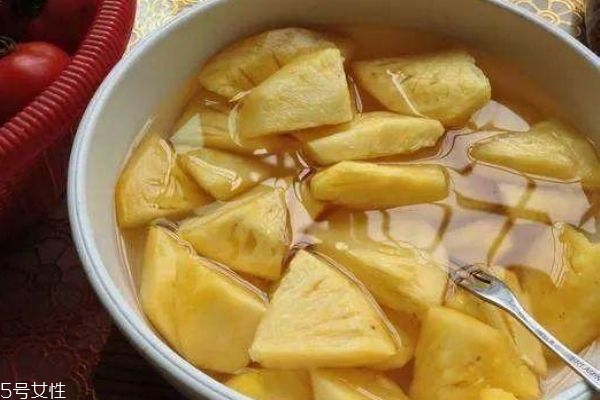 菠蘿怎么種 自己在家種菠蘿的方法 菠蘿怎么種 自己在家種菠蘿的方法