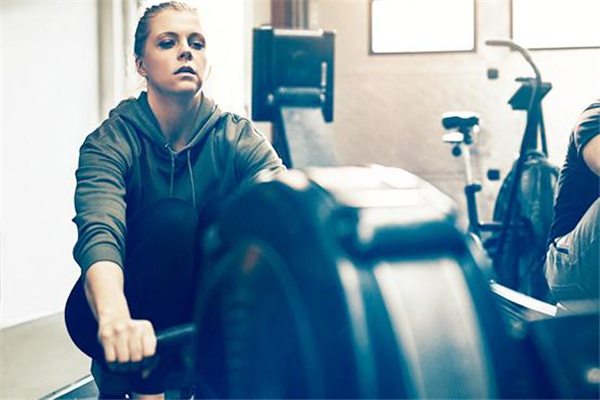 劃船機(jī)可以瘦腿嗎 有瘦腿作用 劃船機(jī)可以瘦腿嗎 有瘦腿作用