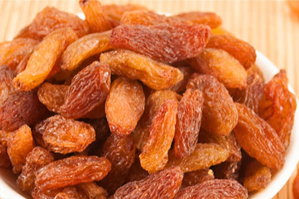 葡萄干能泡水喝嗎 有這個(gè)作用 葡萄干能泡水喝嗎 有這個(gè)作用