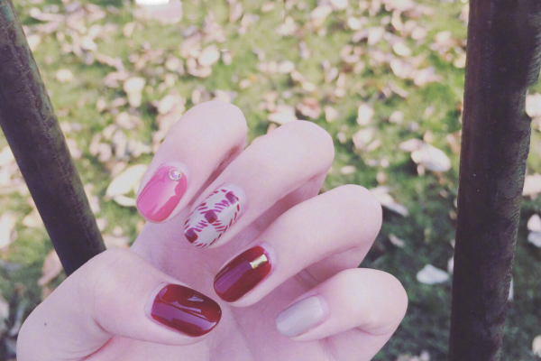 溫柔短指甲美甲圖片 好駕馭溫柔短指甲美甲 溫柔短指甲美甲圖片 好駕馭溫柔短指甲美甲