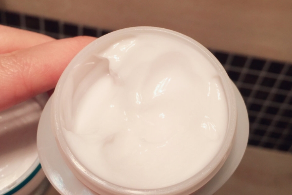 珂潤面霜能去紅血絲嗎 沒這個作用 珂潤面霜能去紅血絲嗎 沒這個作用