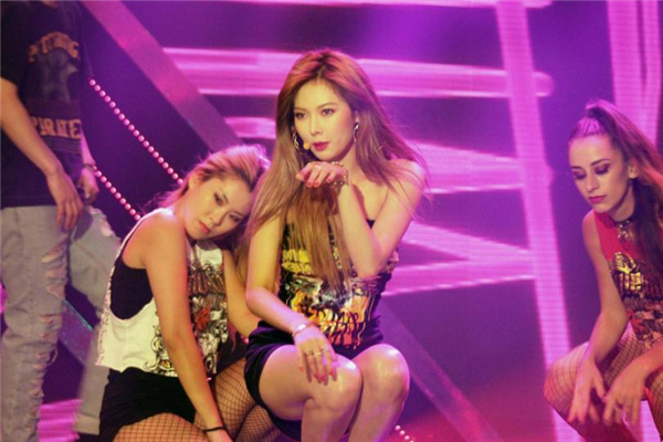 爵士舞男生可以跳嗎 沒什么限制 爵士舞男生可以跳嗎 沒什么限制