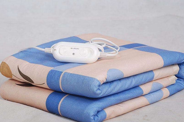 電熱毯怎么用 按照說(shuō)明書來(lái)