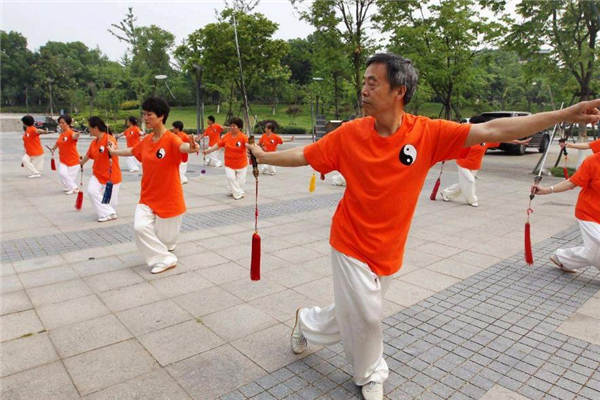 晨練可以做力量訓練嗎 不太適合 晨練可以做力量訓練嗎 不太適合