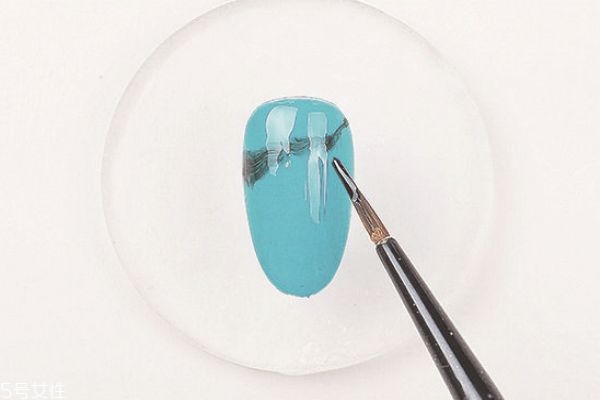 藍(lán)色鉆石美甲教程 藍(lán)色小花美甲教程 藍(lán)色鉆石美甲教程 藍(lán)色小花美甲教程