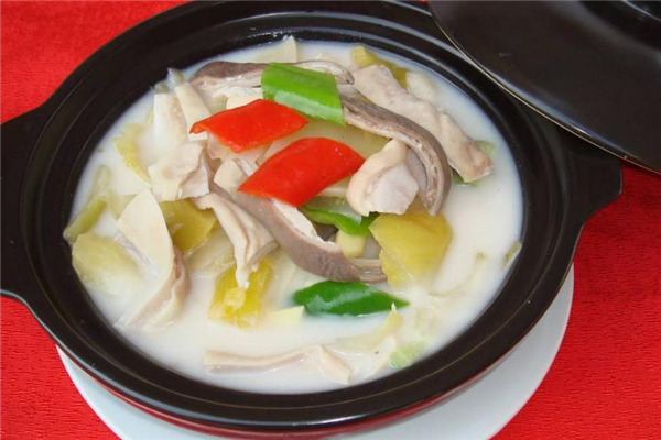 豬肚雞用白胡椒還是黑胡椒 前者更加適合 豬肚雞用白胡椒還是黑胡椒 前者更加適合