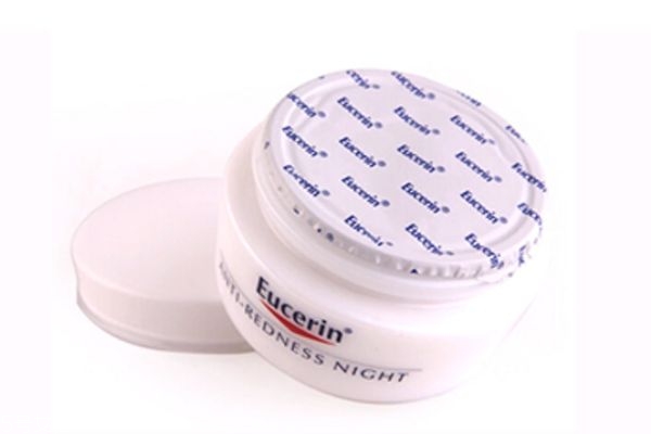 紅血絲該如何治療 臉上紅血絲的解救辦法 紅血絲該如何治療 臉上紅血絲的解救辦法