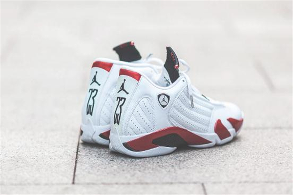aj14白紅什么時候復刻 時隔七年的回歸