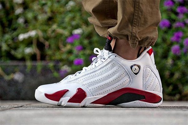 aj14白紅什么時候復刻 時隔七年的回歸