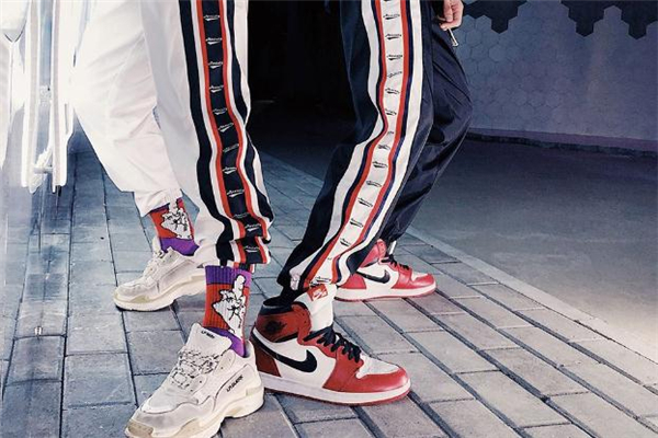 o型腿適合穿束腳褲嗎 會暴露缺陷 o型腿適合穿束腳褲嗎 會暴露缺陷