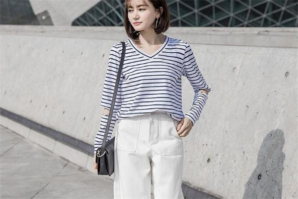 2019流行什么顏色的褲子 告別沉悶黑色系 2019流行什么顏色的褲子 告別沉悶黑色系