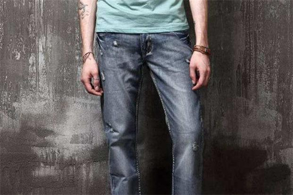 水洗牛仔褲會(huì)掉色嗎 分情況對(duì)待