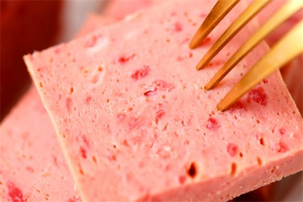 午餐肉罐頭怎么倒出來 掌握一些小技巧 午餐肉罐頭怎么倒出來 掌握一些小技巧